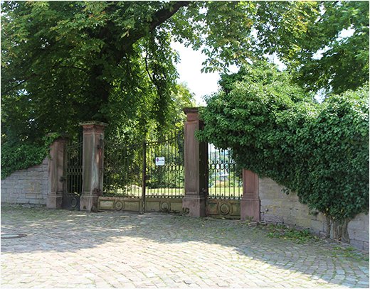 Tor Neue Schloss Baden-Baden